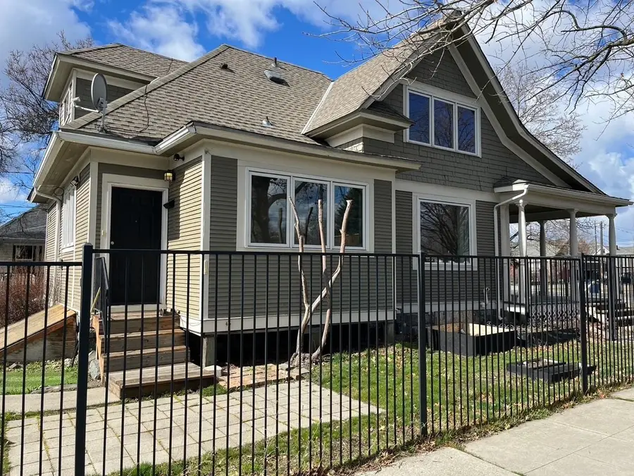 328 E Indiana Ave, Spokane, WA 99207 - #3