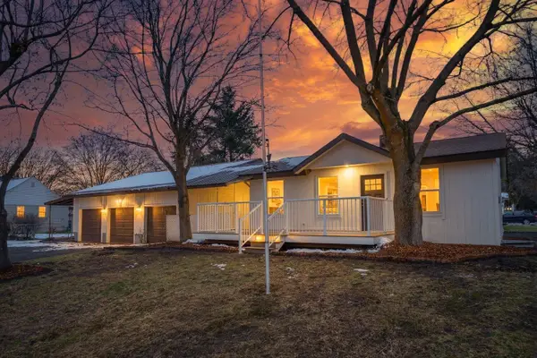 8702 E Cataldo Ave, Spokane Valley, WA 99212