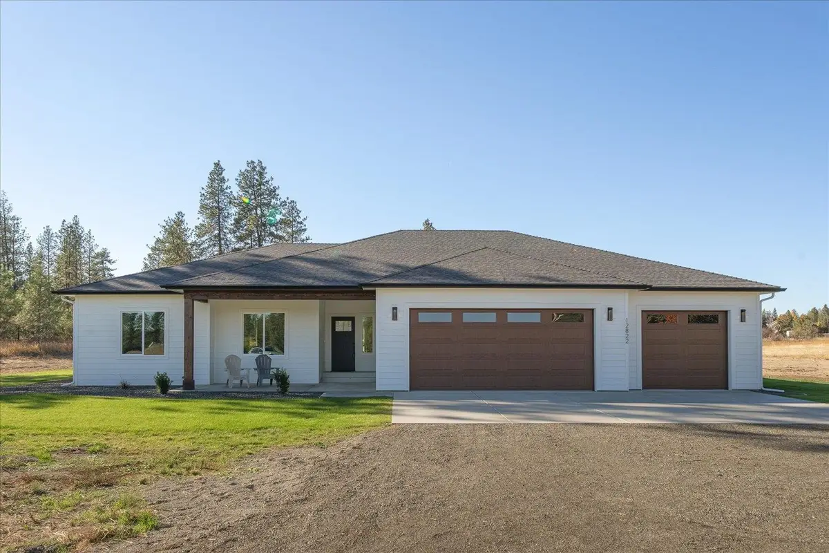 101 S Dover Rd, Medical Lake, WA 99022 - #1