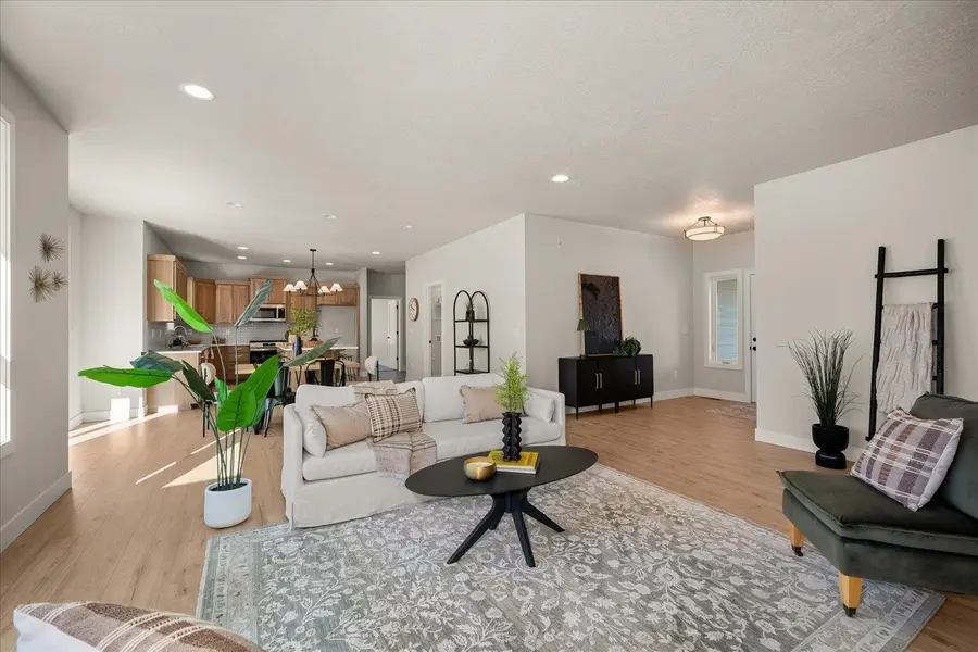 101 S Dover Rd, Medical Lake, WA 99022 - #3