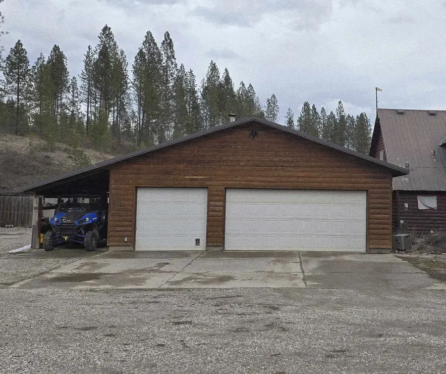 3356 N Caffel Rd, Chewelah, WA 99109 - #3