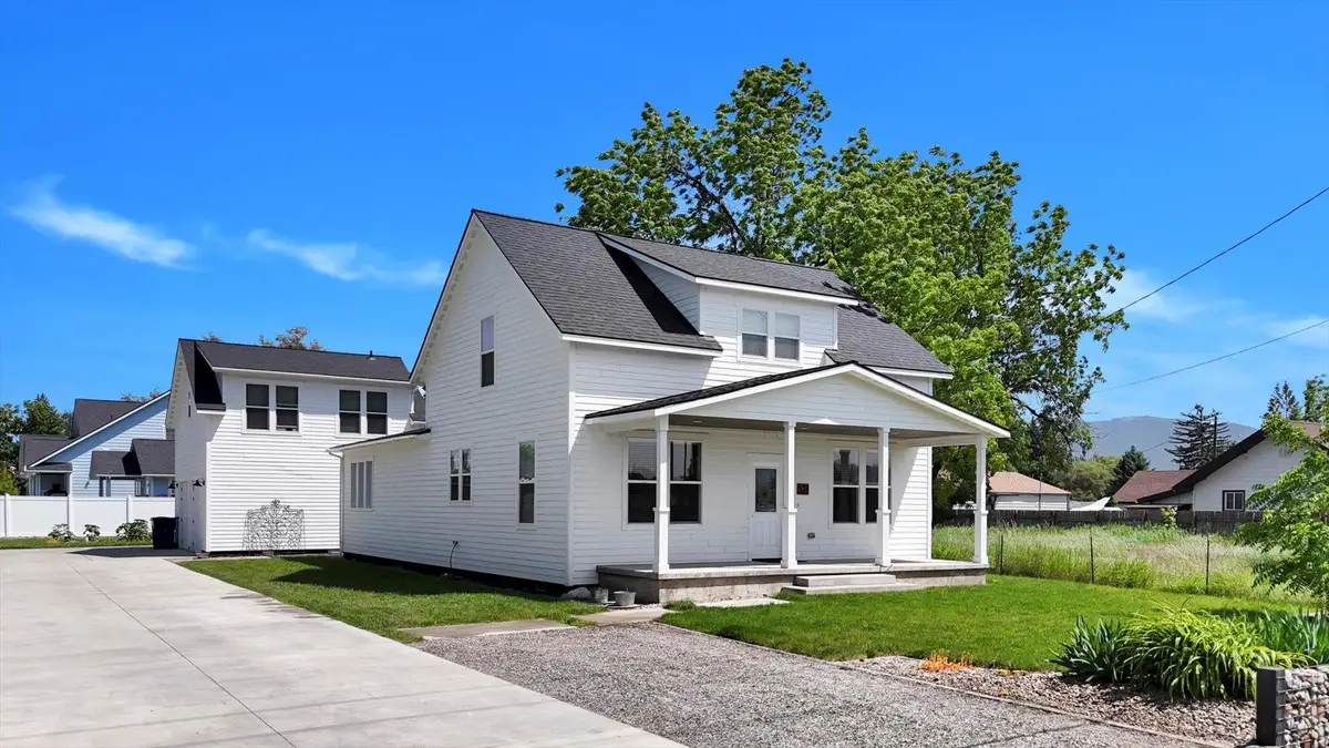 524 N Long Rd, Spokane Valley, WA 99016 - #1