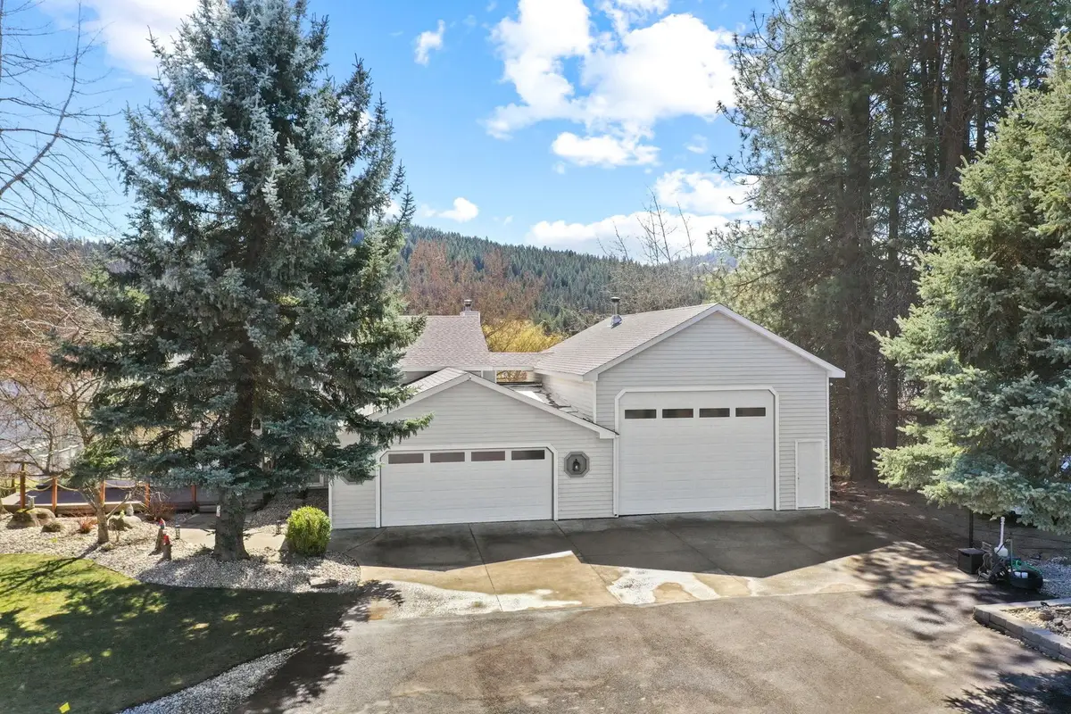 731 Greggs Rd, Newport, WA 99156 - #1