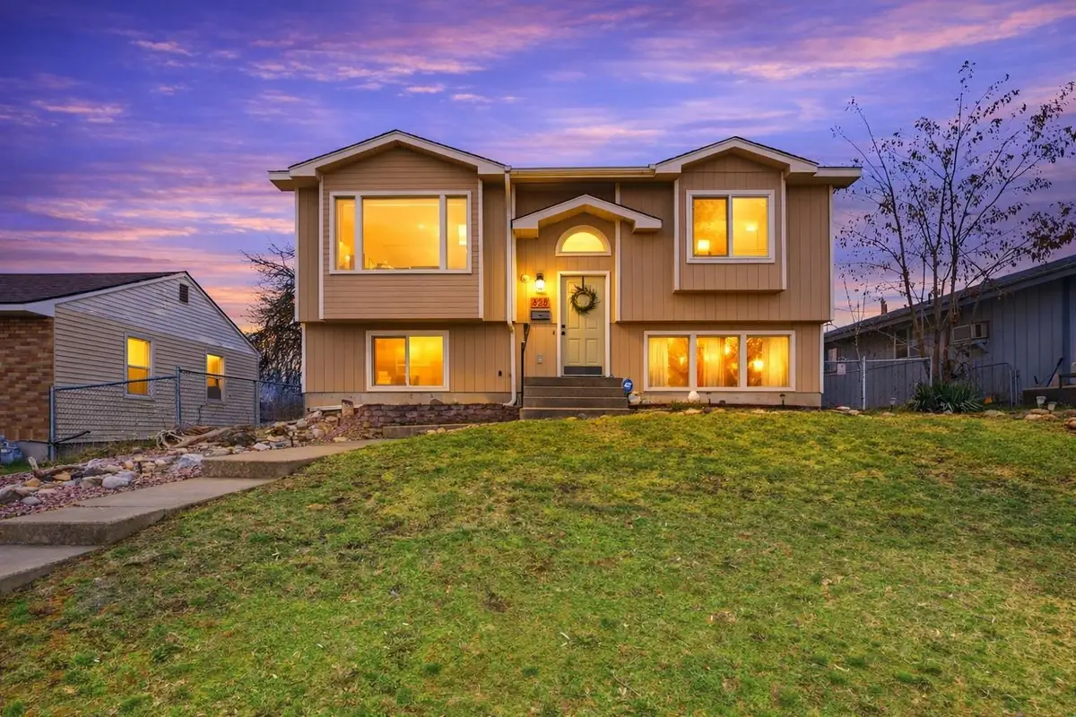 528 E Providence Ave, Spokane, WA 99207 - #1