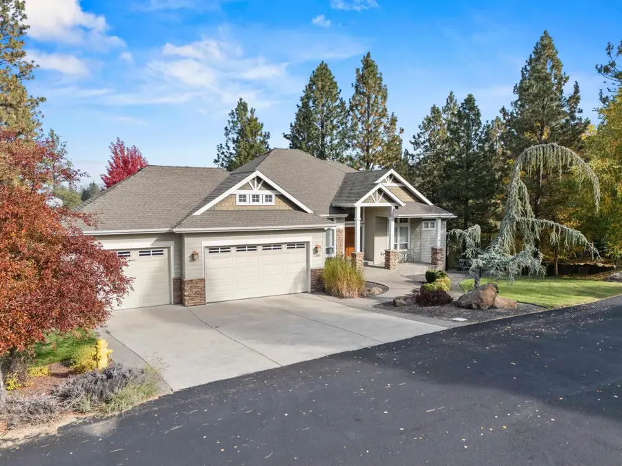 13821 E Bellessa Ln, Spokane Valley, WA 99206 - #2