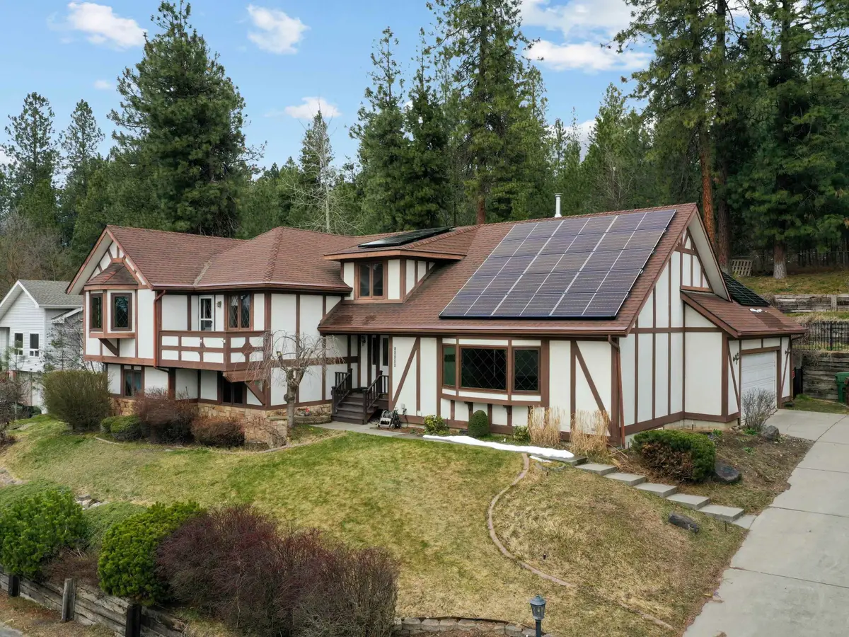 10048 N Seminole Dr, Spokane, WA 99208 - #1