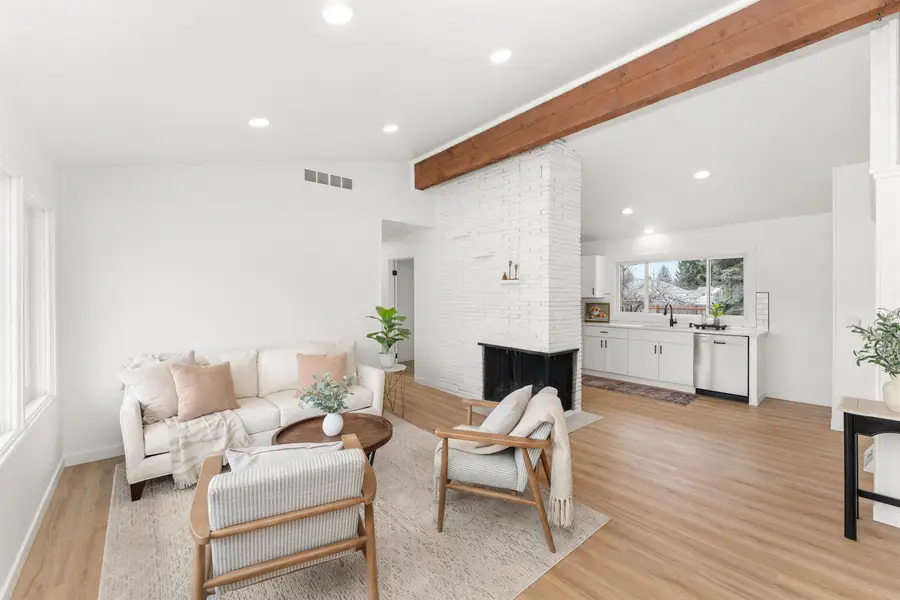 416 S Leta Rd, Spokane Valley, WA 99216 - #3