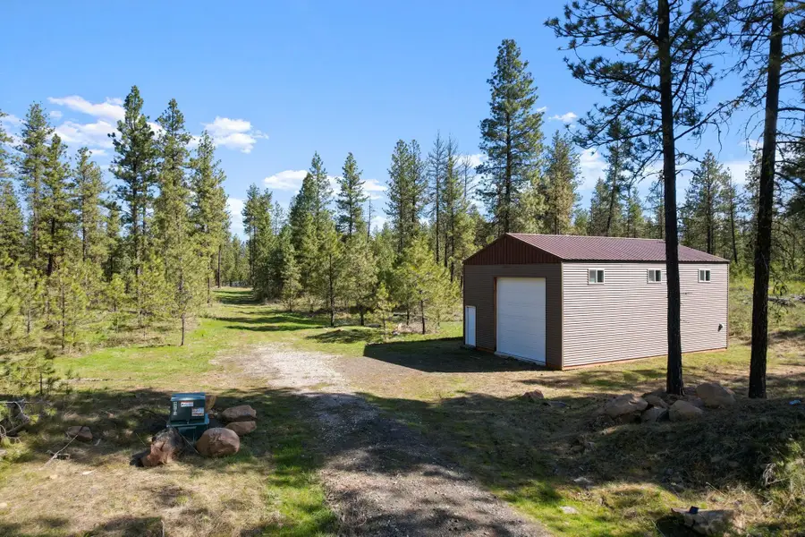 5306 W Curtis Rd, Cheney, WA 99004 - #3