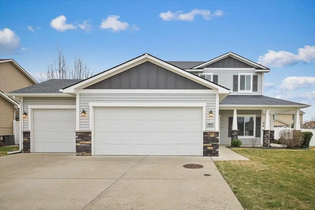 3909 W Dawn Ave, Spokane, WA 99208 - #1