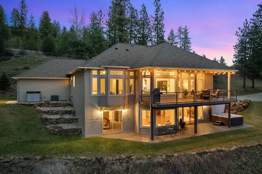 10309 N Lookout View Ln, Newman Lake, WA 99025 - #2