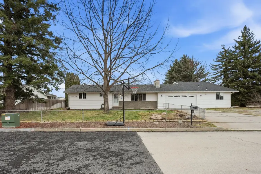 1321 S Marigold St, Spokane Valley, WA 99037 - #3