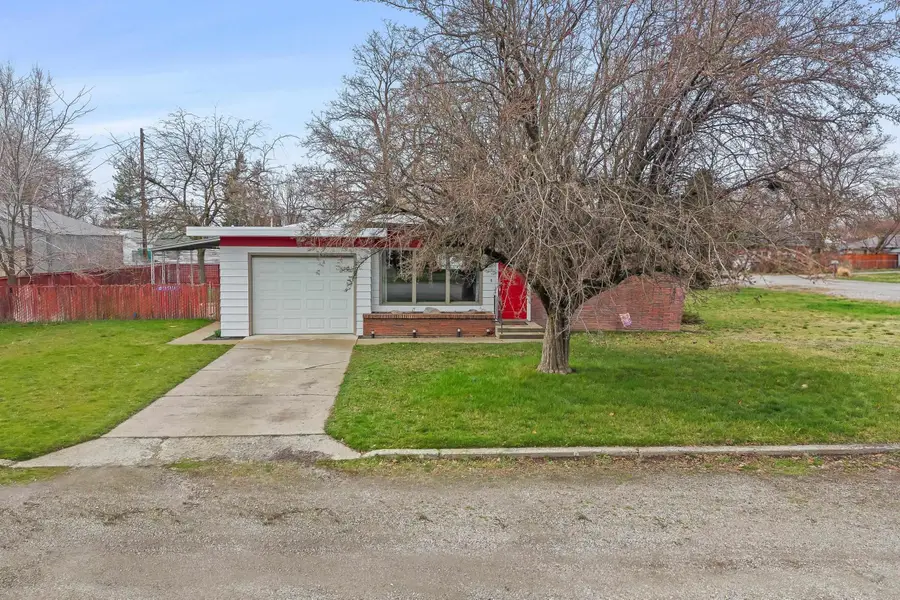 1323 N Bowman Rd, Spokane Valley, WA 99212 - #2