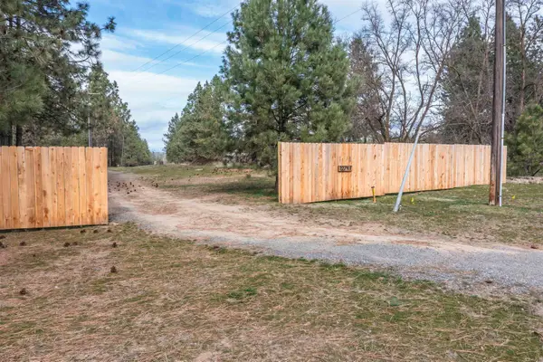 1274 F Peachcrest Rd, Kettle Falls, WA 99141