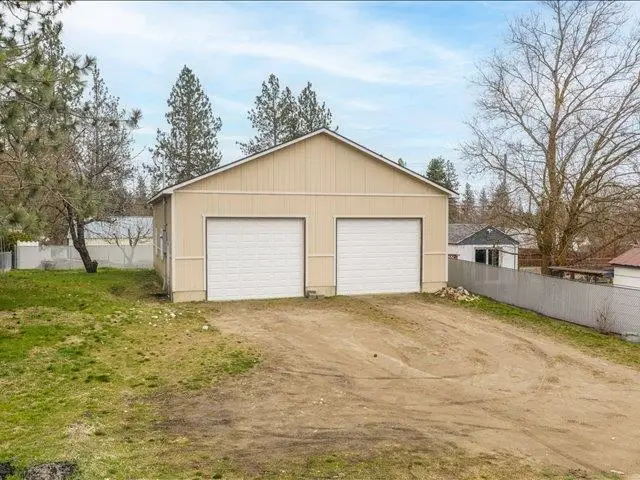 3211 W Queen Pl, Spokane, WA 99205 - #2