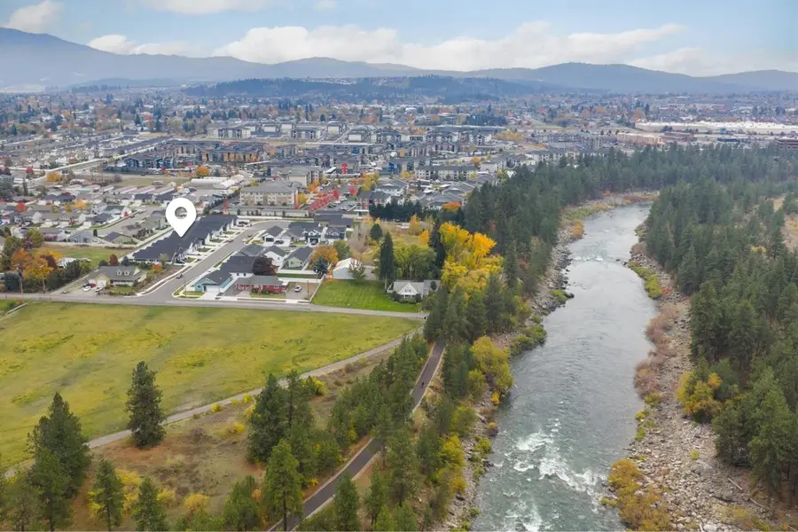 1824 N Jakeman Ct, Greenacres, WA 99016 - #2