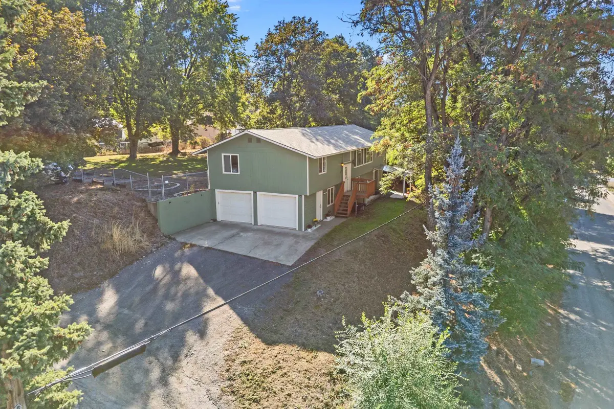 780 N Elm St, Colville, WA 99114 - #1
