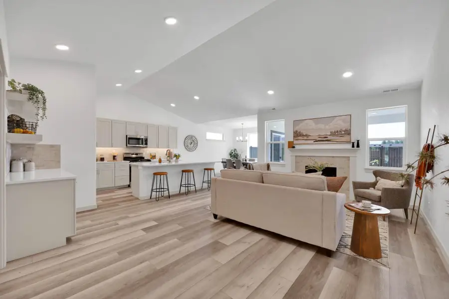 18199 E Barclay Ct, Spokane Valley, WA 99016 - #2