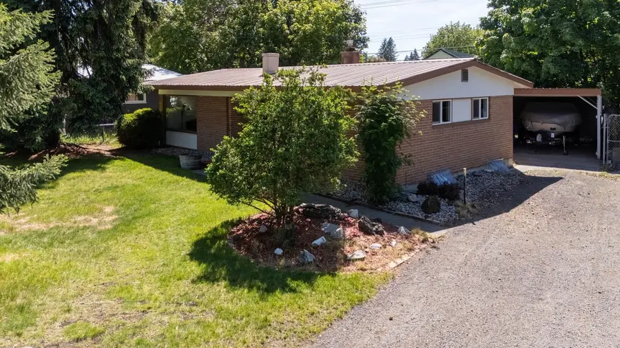 6721 N Howard St, Spokane, WA 99208 - #3