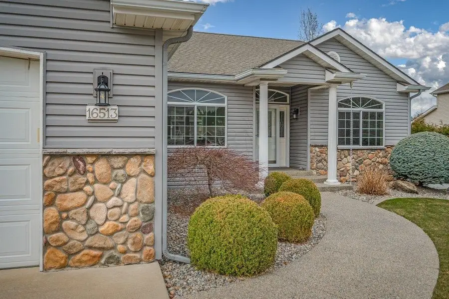 16513 E 9th Ln, Veradale, WA 90037 - #3