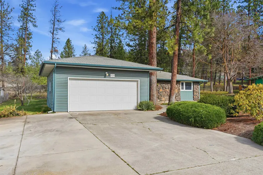 4124 W Sutherlin Pl, Spokane, WA 99208 - #3