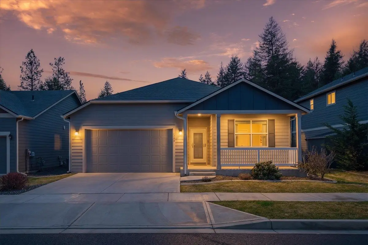 1208 E Silver Pine Rd, Colbert, WA 99005 - #1