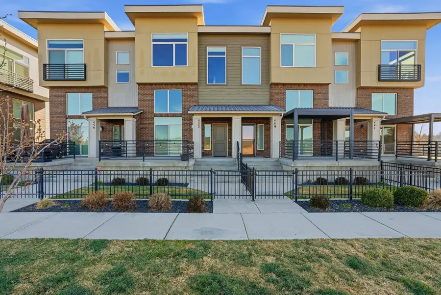 453 N Cochran Pl, Spokane, WA 99201 - #2