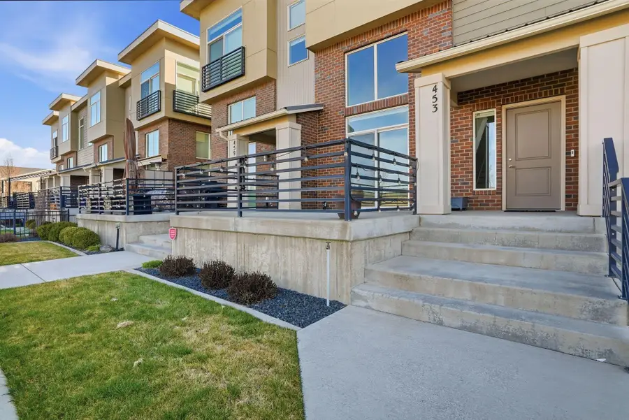 453 N Cochran Pl, Spokane, WA 99201 - #3