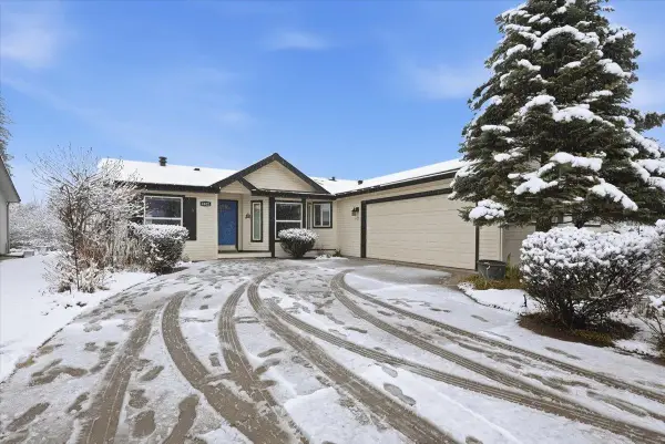 4402 S Sunny Creek Cir, Spokane, WA 99224