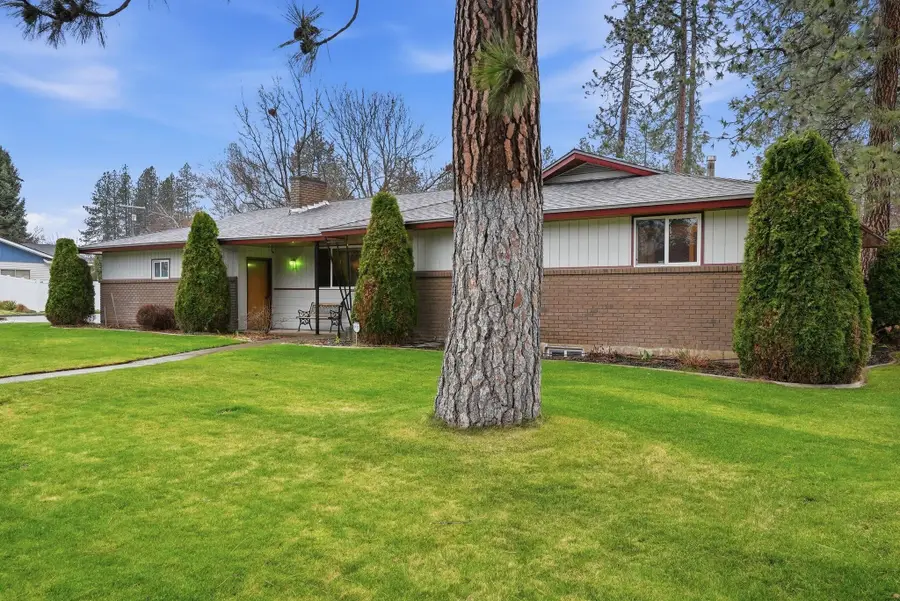 10907 E 24th Ave, Spokane Valley, WA 99206 - #2