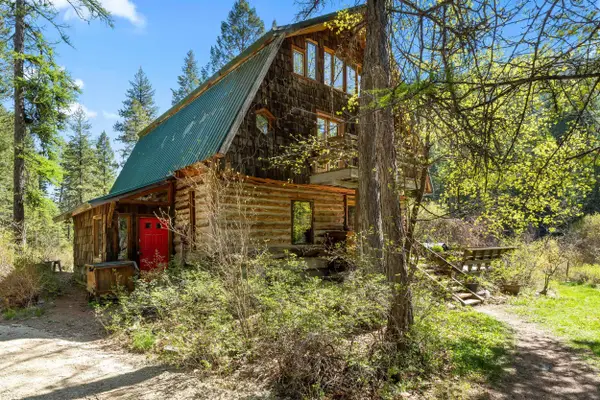 4166 Grouse Creek Rd. Rd, Loon Lake, WA 99148