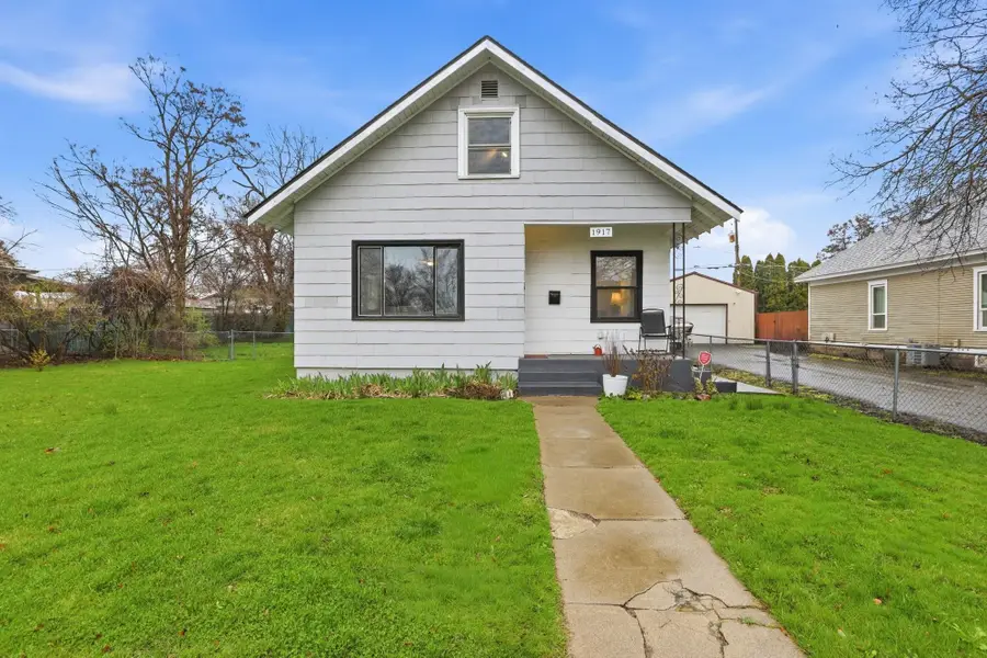 1917 E Liberty Ave, Spokane, WA 99207 - #2