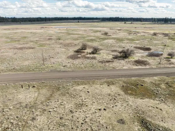 16XXX W Lance Hill Rd, Cheney, WA 99004