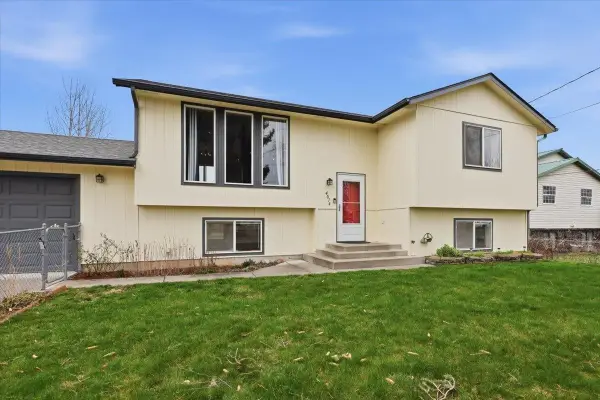 4014 N Locust Rd, Spokane, WA 99206