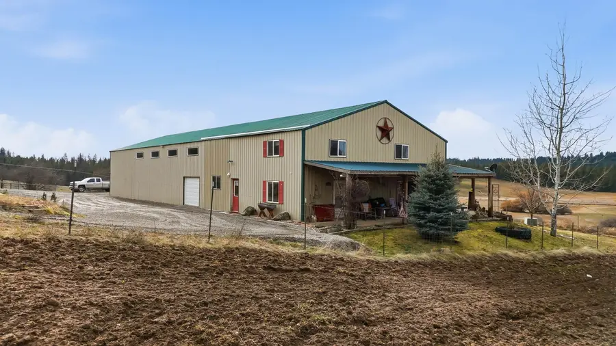 26323 N Madison Rd, Chattaroy, WA 99003 - #2