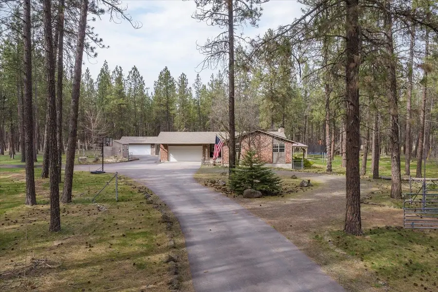 7114 W Melville Rd, Cheney, WA 99004 - #2