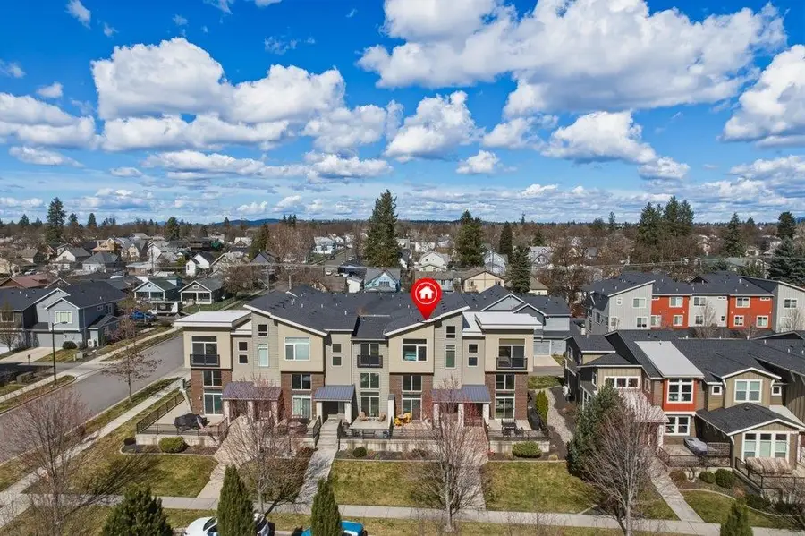 2220 W Summit Pkwy, Spokane, WA 99201 - #3