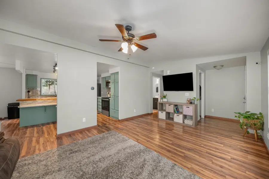 914 S Willamette St, Spokane Valley, WA 99212 - #3