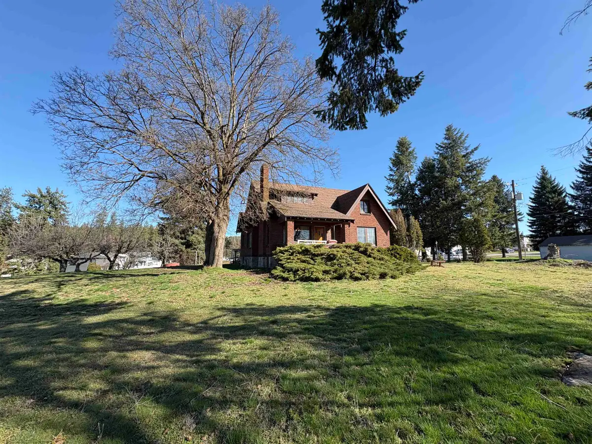 8821 E Upriver Dr, Spokane, WA 99212 - #1