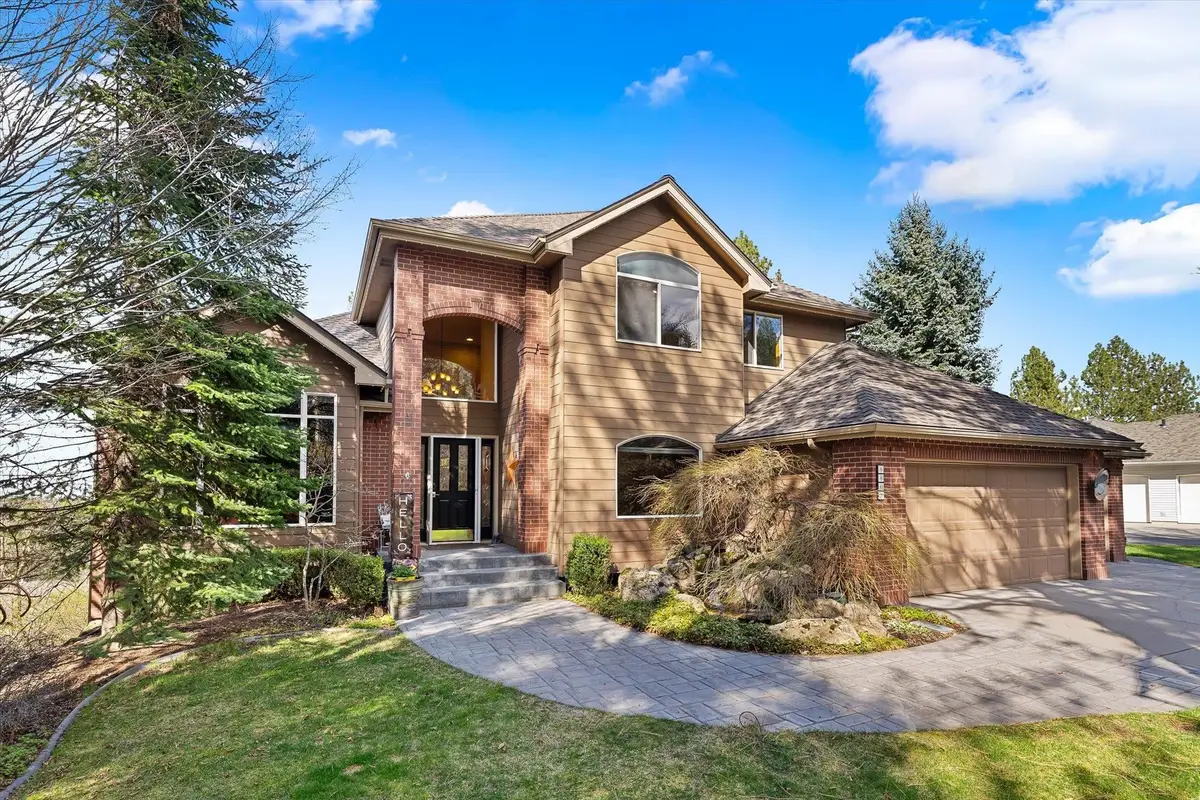 4805 E Gleneagle Ln, Spokane, WA 99223 - #1