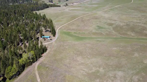 52xx Wagner Lot G Rd, Springdale, WA 99173