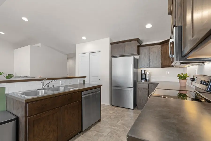 4505 N Mccabe Ln, Spokane Valley, WA 99216 - #2