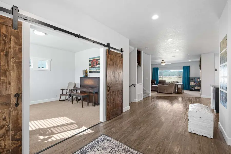 19631 E Buckeye Ave, Otis Orchards, WA 99027 - #3