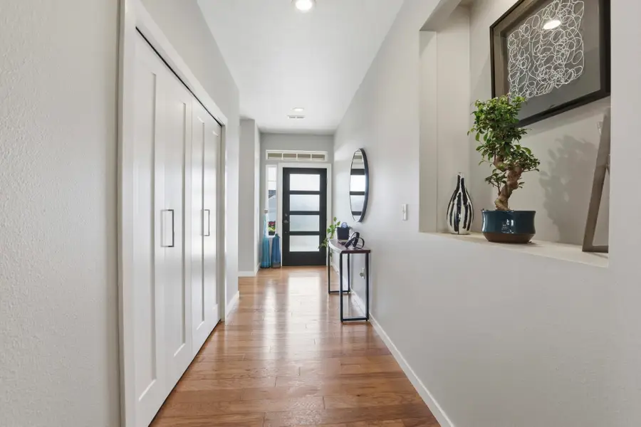 2719 S Conklin Dr, Spokane Valley, WA 99037 - #3