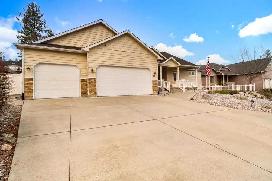 801 E Huron Dr, Spokane, WA 99208 - #2