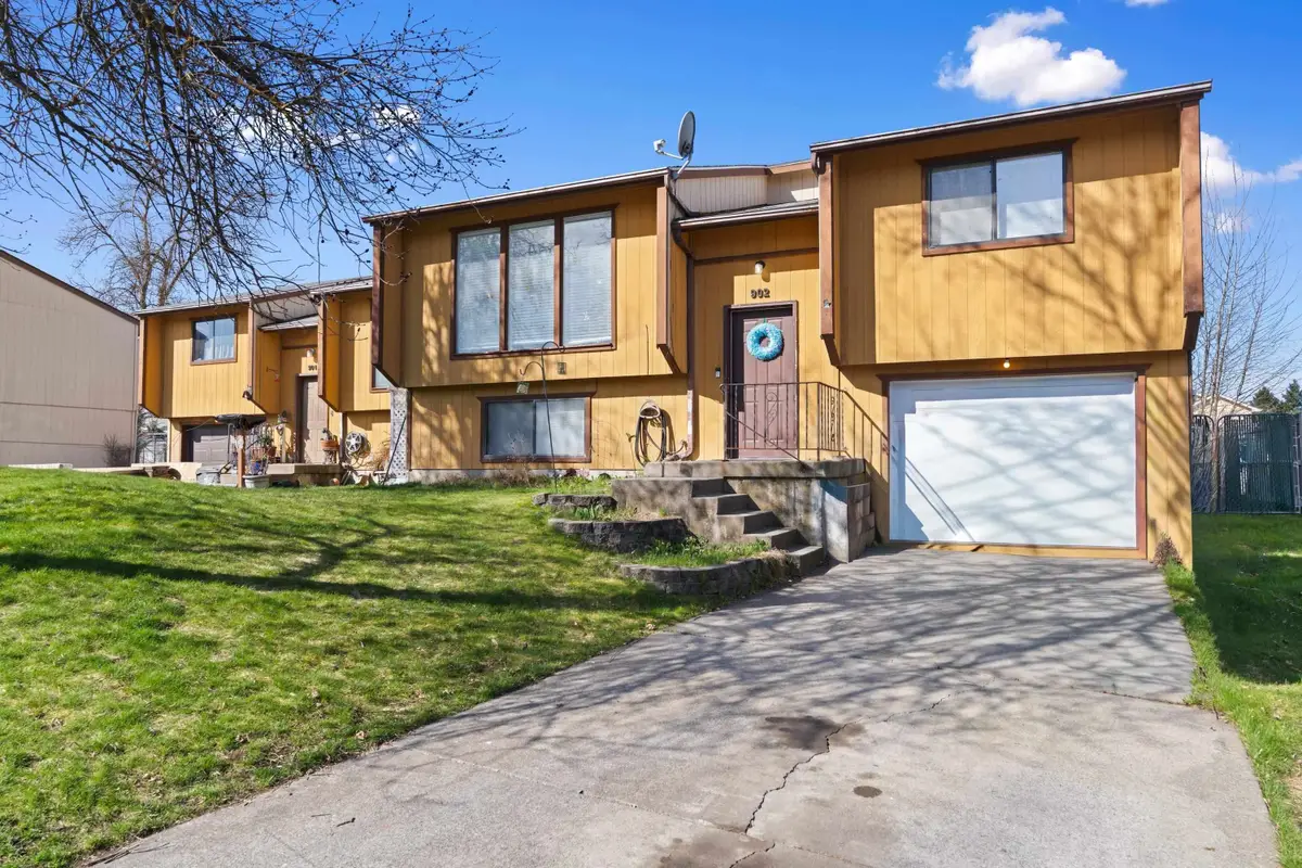 902 S Calvin Rd, Spokane Valley, WA 99037 - #1