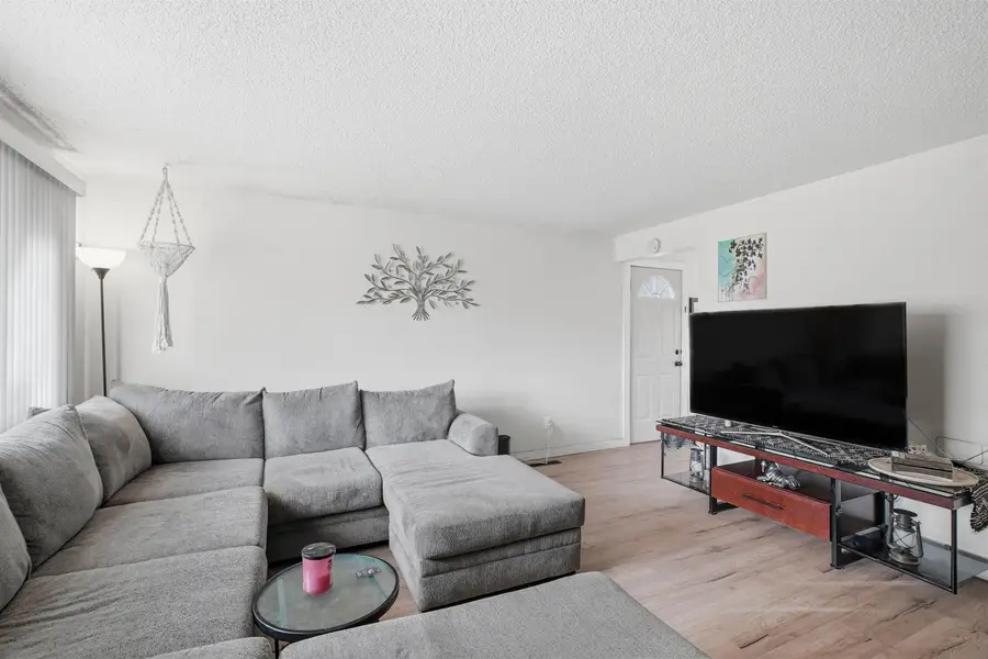 1315 E Bridgeport Ave, Spokane, WA 99207 - #3