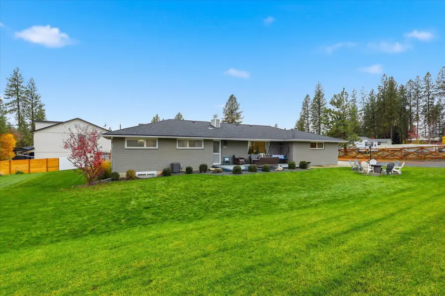 1007 E Farwell Rd, Spokane, WA 99208 - #2