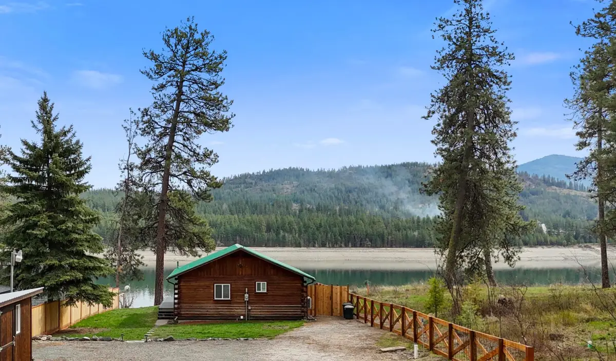 57 Columbia Dr, Kettle Falls, WA 99141 - #1