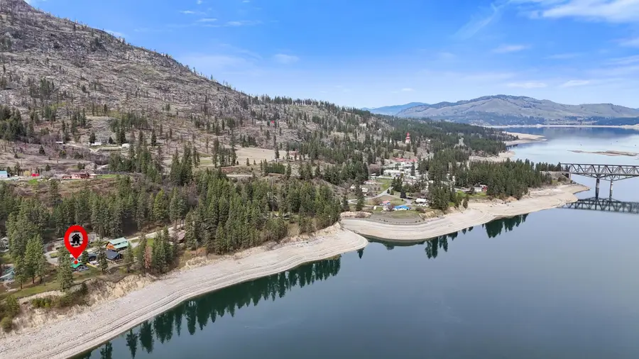 57 Columbia Dr, Kettle Falls, WA 99141 - #3
