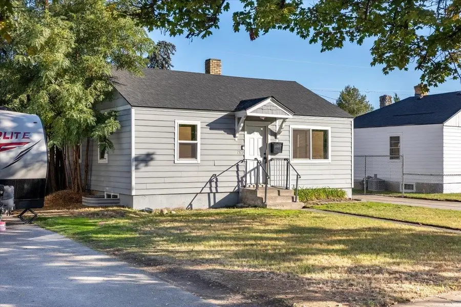 2123 E Heroy Ave, Spokane, WA 99207-4317 - #3